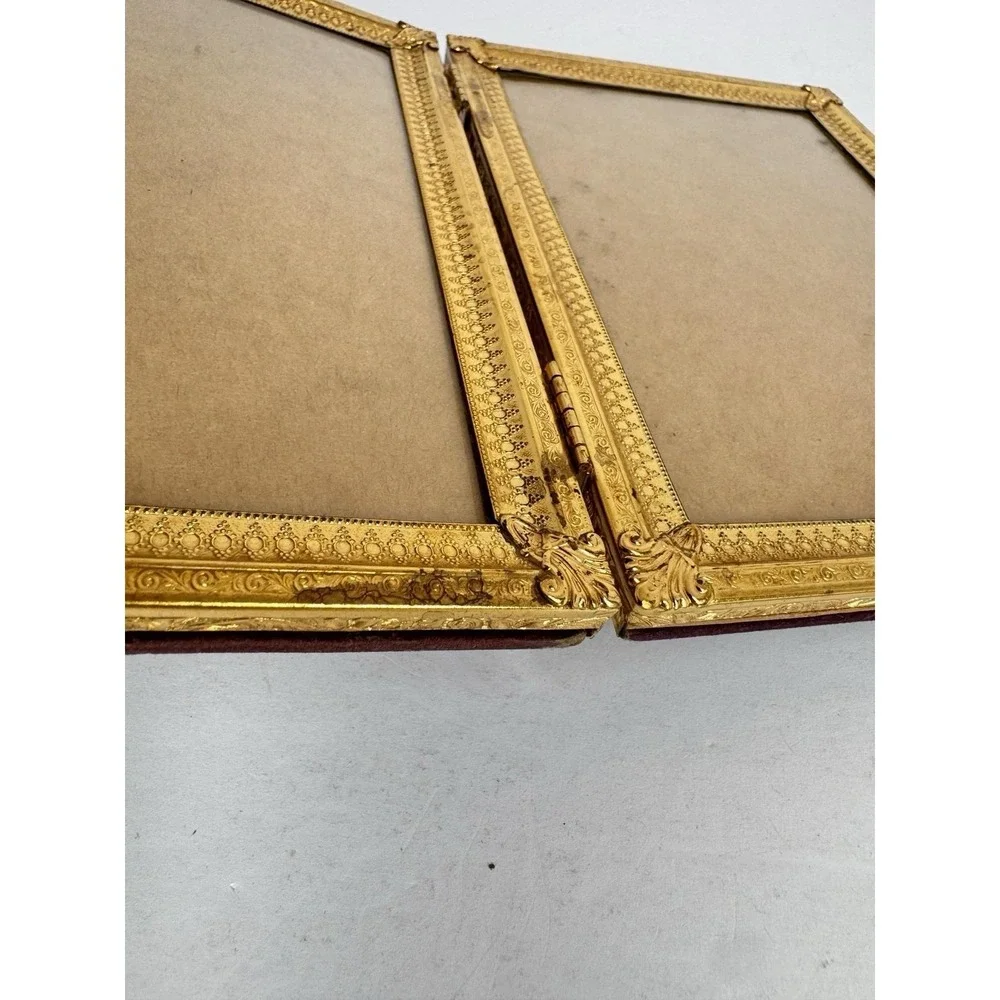 Vintage Brass Double Picture Frame 5x7‎ Hinged Folding Gold Ornate Frame